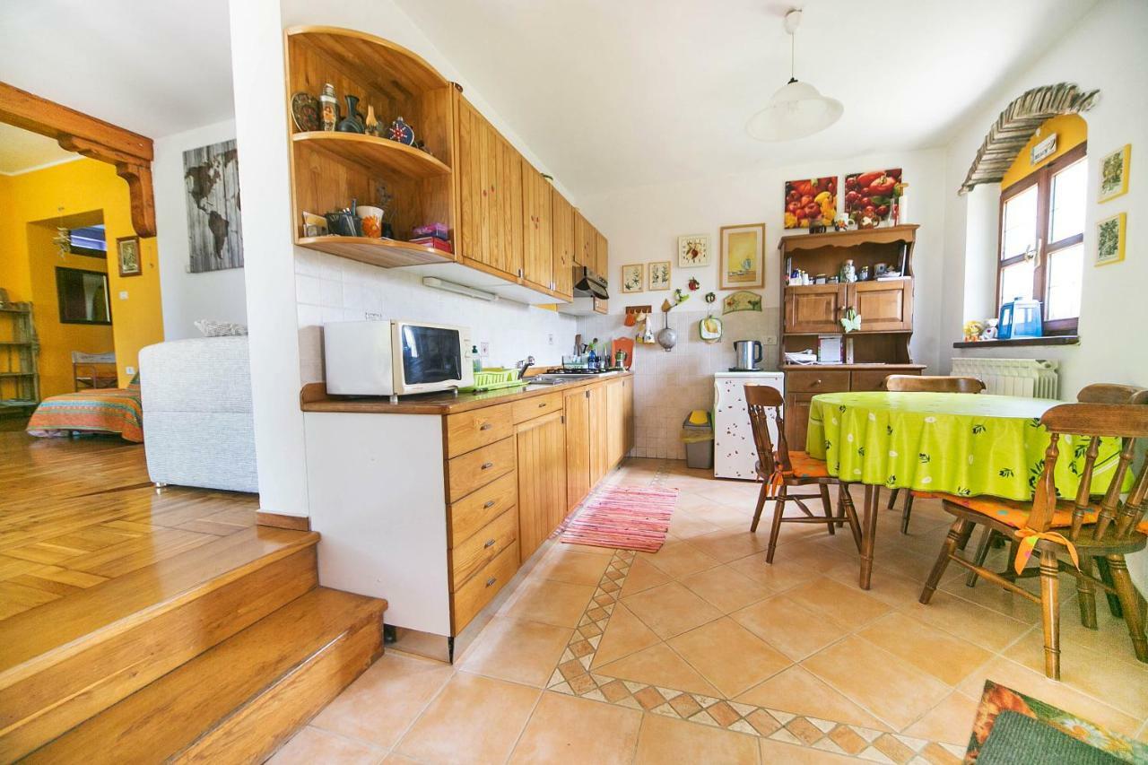Apartments Baredi 伊佐拉 外观 照片