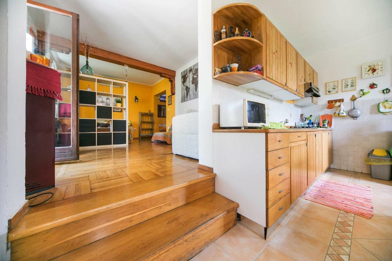 Apartments Baredi 伊佐拉 外观 照片