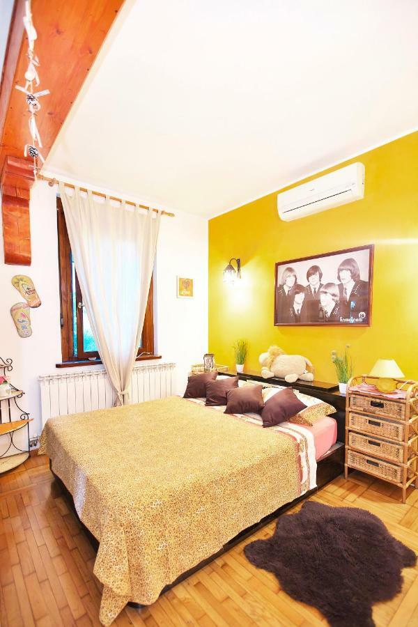 Apartments Baredi 伊佐拉 外观 照片